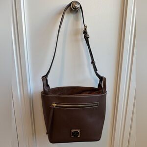 Dooney and Bourke drawstring crossbody bag